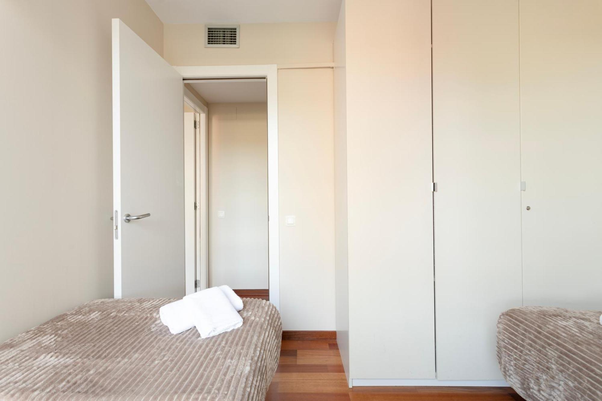 Ab Diagonal Sant Adria De Besosアパートメント エクステリア 写真
